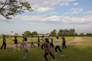 津幡町太極拳協会の早朝太極拳ｉｎ住吉公園